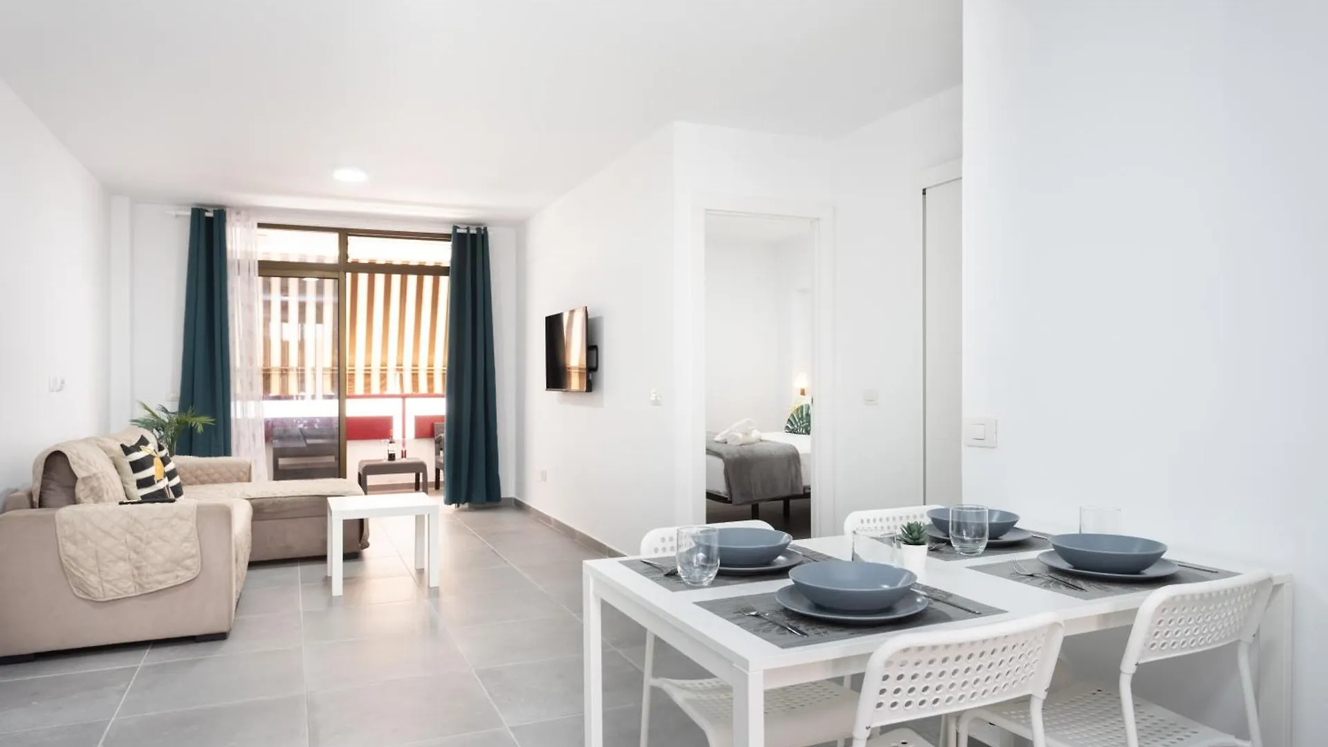 Home2Book Las Americas Flat, Pool & Terrace Arona  Apartment Arona (Tenerife)